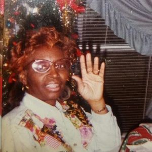 Meet your Posher, Sabrina